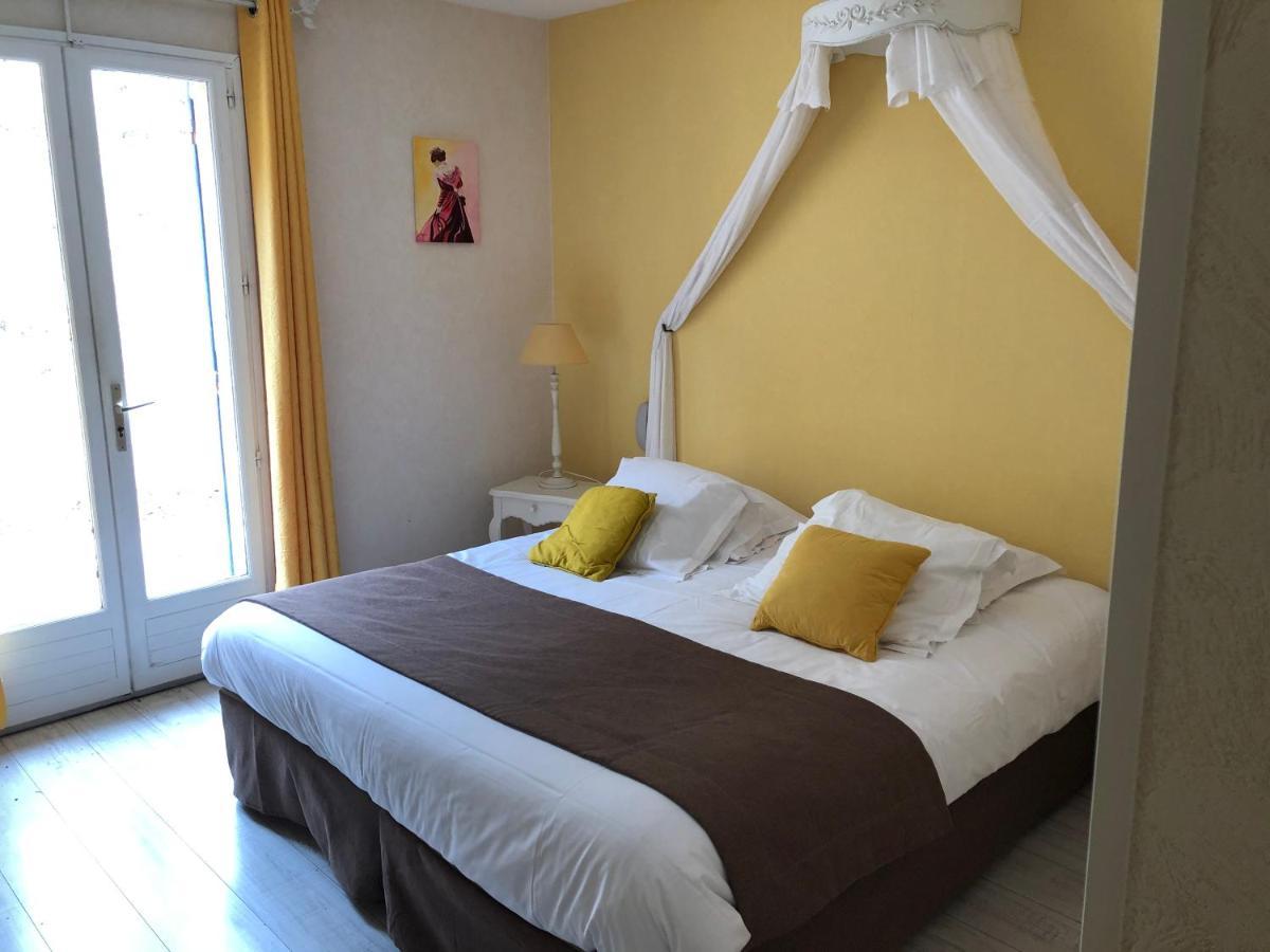 Hotel Le Mas D'Helene Crestet Buitenkant foto