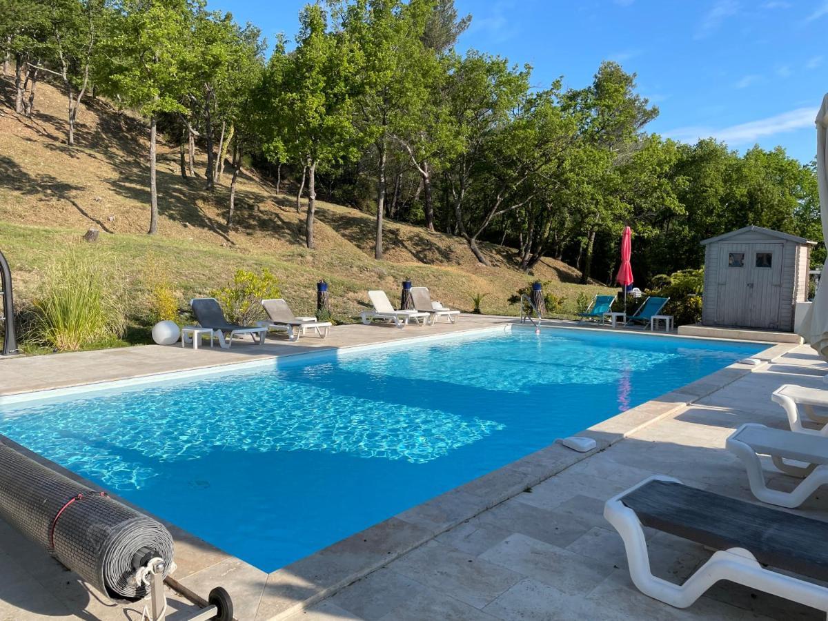 Hotel Le Mas D'Helene Crestet Buitenkant foto